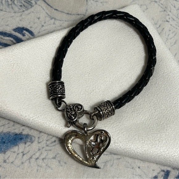 Brighton Braided Black Leather Cord Bracelet Heart Charm Silver Plated Vintage - Picture 4 of 13